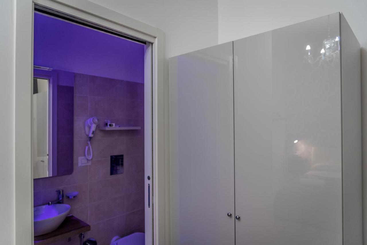 Inside Roma Rooms Exterior foto